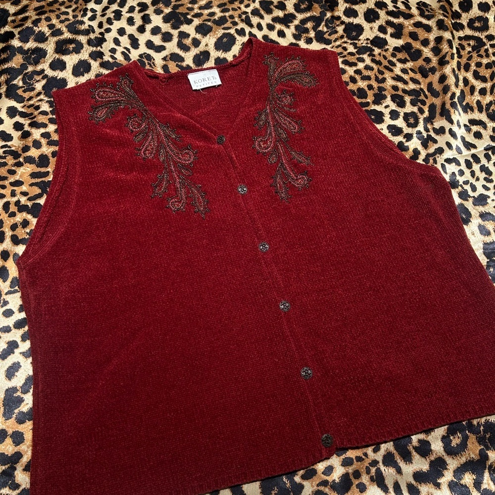 Vintage Koret Red Chenille Embroidered Sweater Vest - Picture 2 of 5